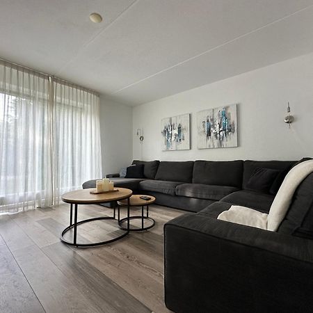 Big Family Villa 12P Big Garden With Bathtub And Jacuzzi Zeewolde Exterior photo