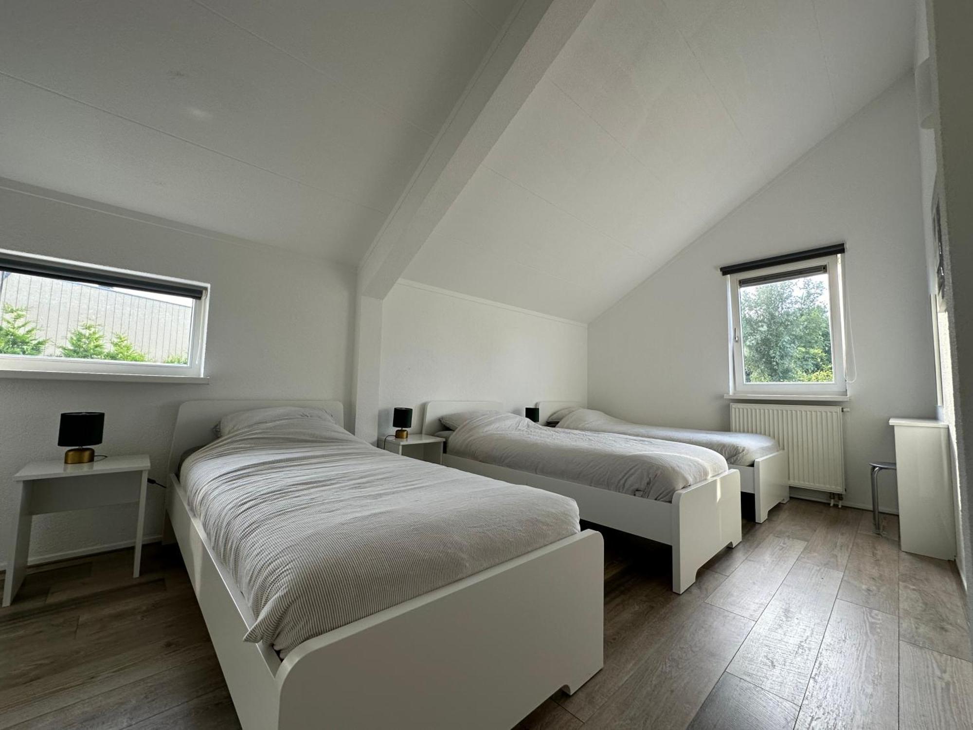 Big Family Villa 12P Big Garden With Bathtub And Jacuzzi Zeewolde Exterior photo